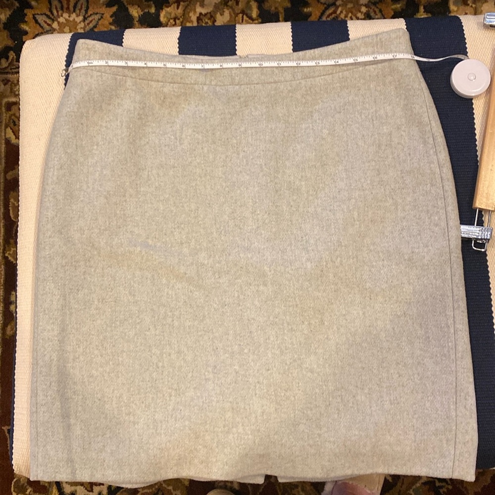 Jcrew gray mercantile lined skirt